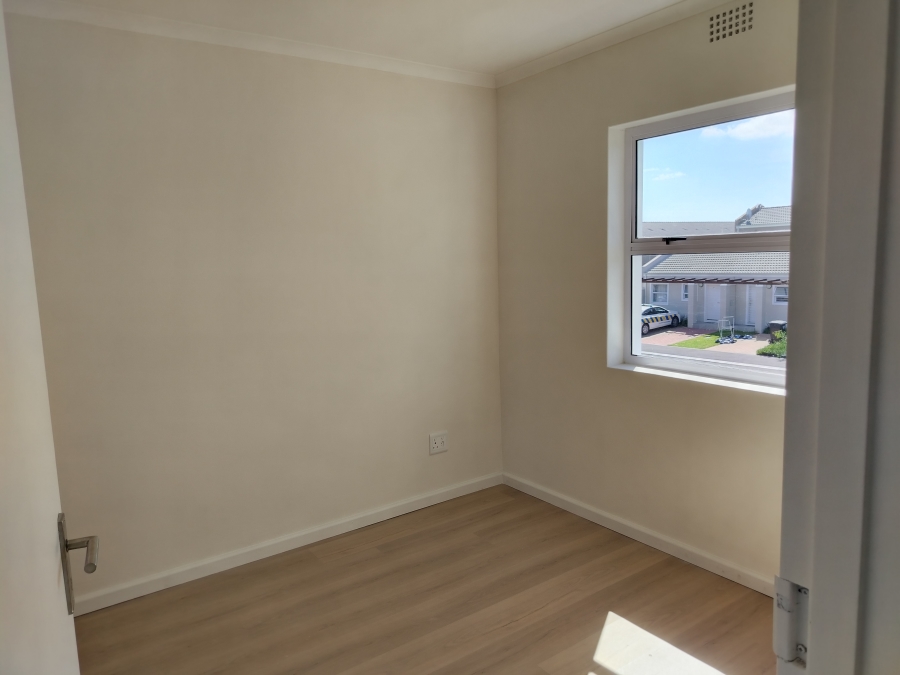 To Let 2 Bedroom Property for Rent in Highbury Western Cape